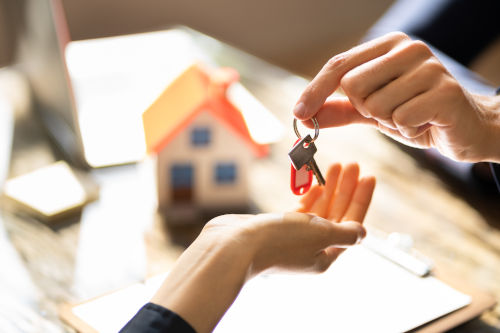 Asesores inmobiliarios