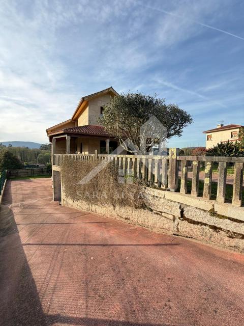 ACCESO AL GARAJE