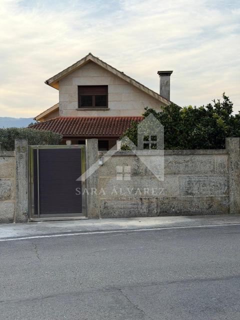 ENTRADA DE LA CASA
