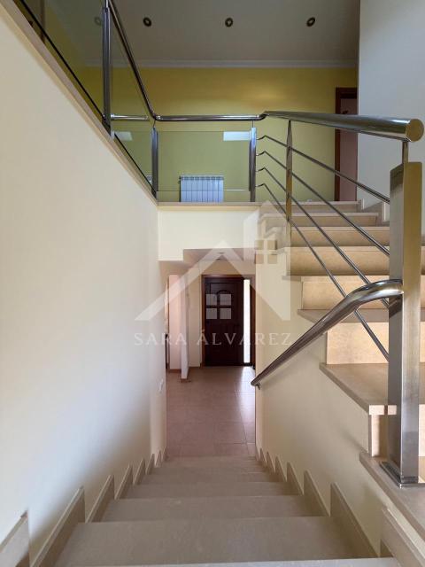 ESCALERAS VIVIENDA