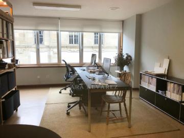 OFICINA LUMINOSA CON BAÑO EN GAGOS DE MENDOZA PROXIMA AL CENTRO