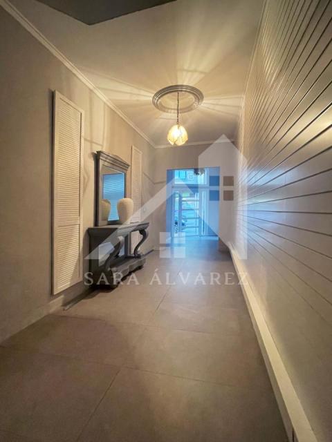 SE VENDE PISO DE TRES HABITACIONES CON VISTAS A LA RÍA DE PONTEVEDRA PRÓXIMO A LA ALAMEDA