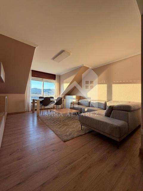 SE VENDE PISO DE 2 HABITACIONES CON ESPECTACULARES VISTAS A LA RÍA EN ROSALIA DE CASTRO A 5 MINUTOS ANDANDO AL CENTRO DE PONTEVEDRA