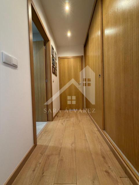 ZONA VESTIDOR HABITACIÓN SUITE